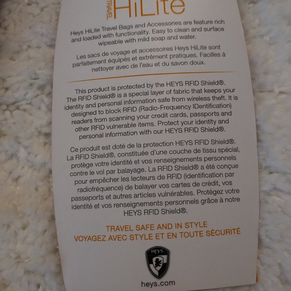 Heys HiLite Bag with Free Gift! - Picture 7 of 8